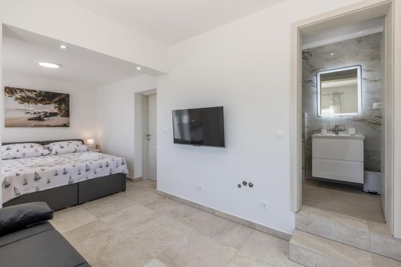 Dream Hill Villa Kastel Kambelovac Luaran gambar
